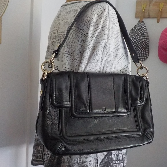 Banana Republic Leather Shoulder Bag - Picture 5 of 14